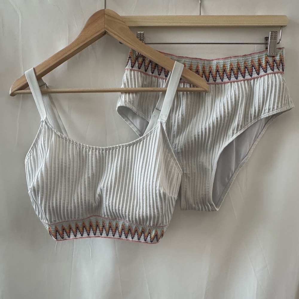 White Ribbed Two-Piece Swimsuit with Colorful Trim